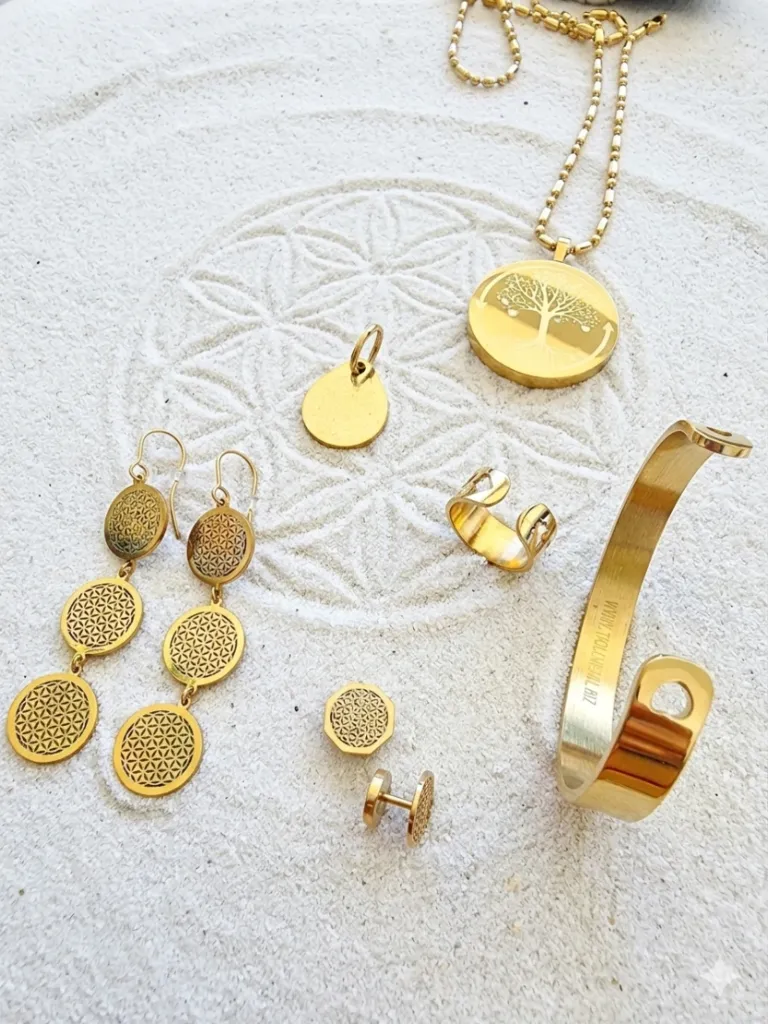Pack Golden, livraison en 15 jours (Arbre de Vie, Inox, Doré, 4.5cm, Brillant et Coeur pendant avec Fleur de Vie, Doré, Bracelet et Bague JONC, Doré,)
