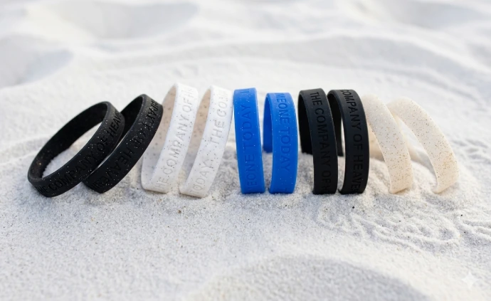Lot de 2 bracelets Company of Heaven et Help Someone Today en Silicone (Noir, 16 mm)