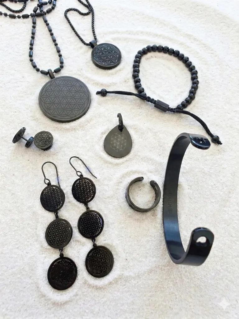 Pack Black, livraison en 15 jours (Fleur de Vie, Inox, Noir, 4.5cm, Fleur de Vie longue pendante, Noir, Bracelet et Bague JONC, Noir)